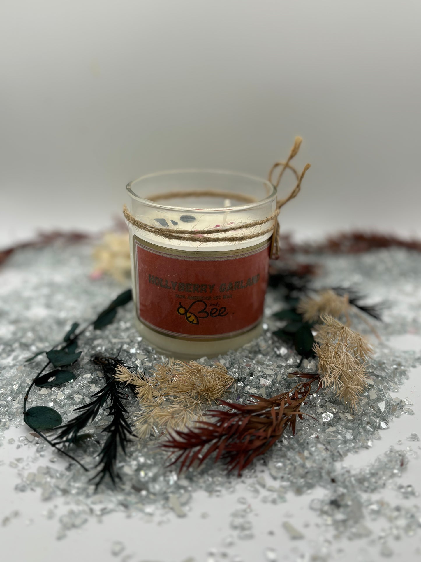 HollyBerry Garland Candle